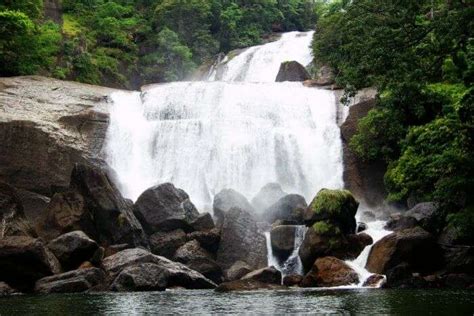 14 Popular Waterfalls Near Hyderabad For A Picturesque Vacay In 2023