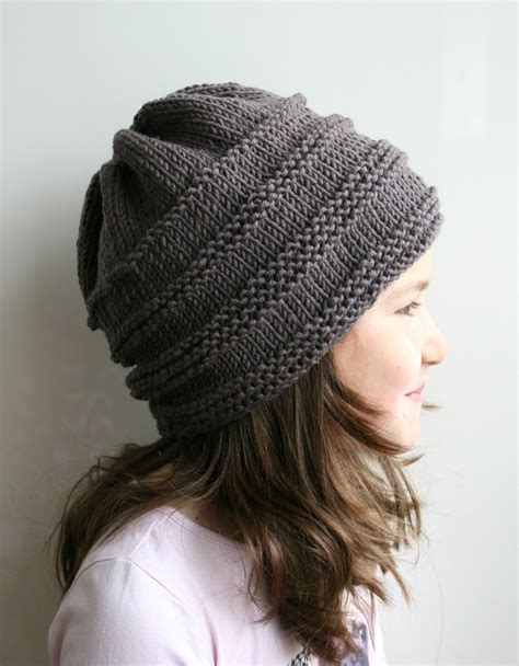 KNITTING PATTERN Oversized slouchy hat knitting pattern 08