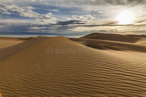 Hermosas Vistas Del Paisaje Del Desierto Desierto De Gobi Foto De