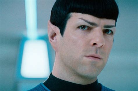 Zachary Quinto As Mr Spock Star Trek 2009 Schiff Raumschiff