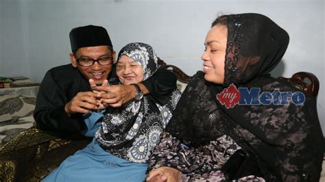 Datuk seri ahmad faizal azumu lost a motion of confidence in him as perak mentri besar at the state legislative assembly on. Janji tunai kehendak rakyat - MB Perak | Harian Metro
