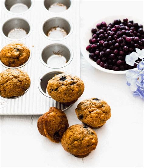 Can regular vanilla extract be substituted for the vanilla bean paste? Freezer Friendly Apple Vanilla and Blueberry Mini Muffins | Recipe | Mini blueberry muffins ...