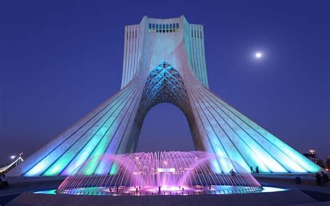 Tour Azadi Téhéran Iran Iranِِِِ Destination Voyage En Iran