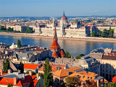 Bekijk meer ideeën over hongarije, boedapest hongarije, ondergronds huis. Vakantie in Hongarije bij Landal GreenParks