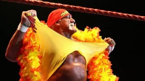 Hulk Hogan Returned To Kick Off Crown Jewelbut Avoided Making Any