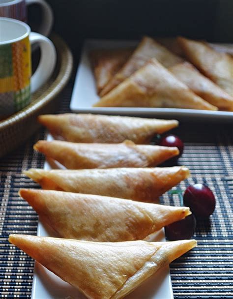 Resep capcay kuah yang diadaptasi dari resep masakan chinese ini kaya akan berbagai jenis sayuran. Samosa Inti Burger | Resepi Masakan Malaysia