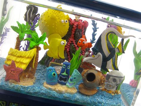 Finding Nemo Tank Characters
