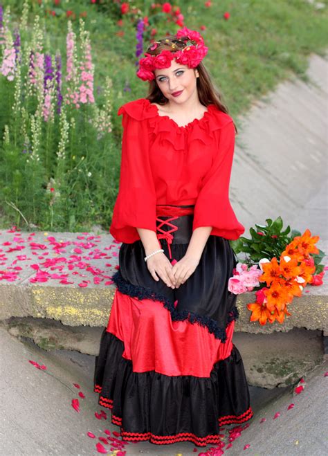Fotos Gratis Niña Flor Primavera Rojo Moda Ropa Dama Rosado