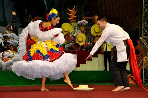 Región Andina Bailes Típicos