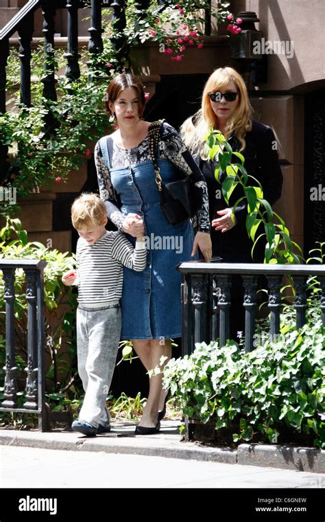 Liv Tyler Leaves Her Manhattan Apartment Along With Her Mother Bebe