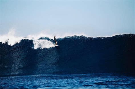 Picture Of Surf Big Wave Wave Ocean Sea Surfer Riding Srf Riding