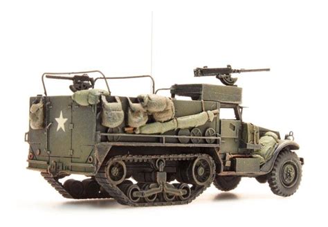 50m2, gizemli bir tetikçi olan gölge'nin hikayesini anlatıyor. M3A1 Halftrack, .50 M2 machine gun, US / UK - Artitecshop