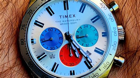 Timex Waterbury Dive Chronograph The Rgb Tw V Youtube