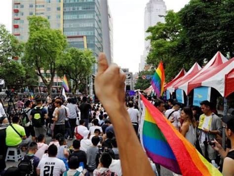 Taiwan Court Rules In Favor Of Same Sex Marriage First In Asia Mtv