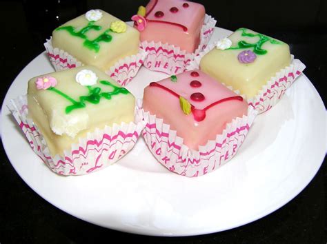 Jetzt ausprobieren mit ♥ chefkoch.de ♥. Denise - Nähkästchen: Kleine Kuchen