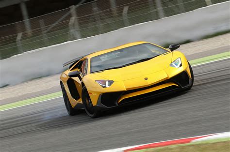 Lamborghini Aventador Drifting