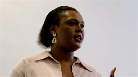 intersex activist tatenda ngwaru shares her story at civic life lunch the tufts daily