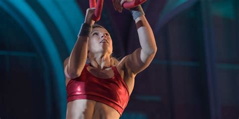 Jessie graff is a former college athlete and a stunt woman in hollywood. Watch A Stuntwoman Dressed As Wonder Woman Crush The ...