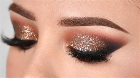 Beginners Eye Makeup Tutorial How To Apply Glittery Smokey Eyeshadow