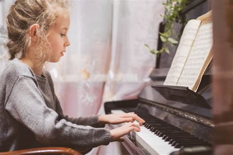 3026 Little Girl Play Piano Stock Photos Free And Royalty Free Stock