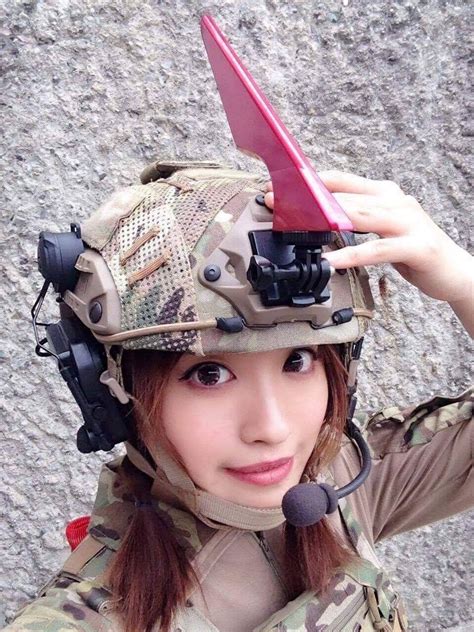 Pin By Di Barrera On Aor Pink Cute Japanese Girl Military Outfit