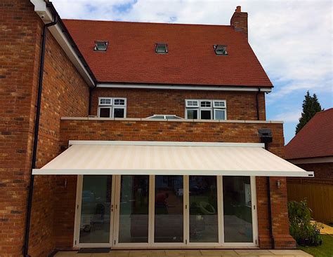 We believe in helping you find the product that is right for you. Patio Awnings & Outdoor Awnings | Outdoor awnings, Patio ...