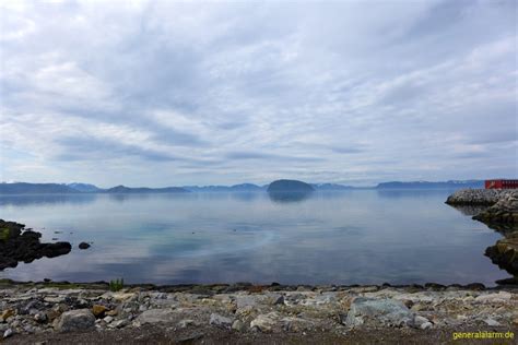 The norwegian trekking association collaborated with spinn architects and format engineers to design the first prototype of the hammerfest cabin. 27. Juli 2014: Hammerfest (Norwegen) › AIDA und Mein ...