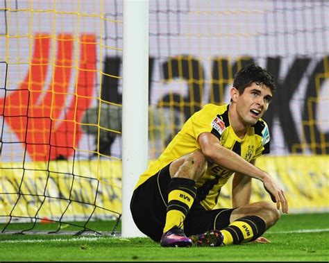 Is he dating anyone at the moment? Pin by Bri Aviña on Christian Pulisic | Christian pulisic ...