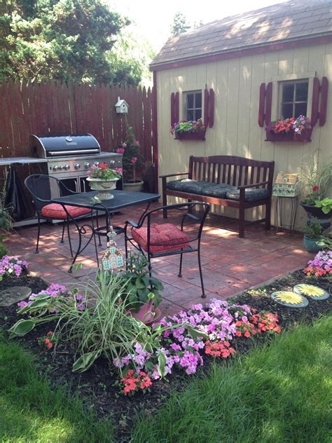 5 benefits of having a rock … Backyard cooking area | Backyard sitting areas, Backyard ...