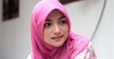 Vndevtop.com 'hijab masturbasi' search, free sex videos. Gairah Di Balik Jilbab ~ Cerita Dewasa 17Th Indonesia