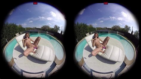 Virtualporndesire Gina Gerson Performs By The Pool Vr Fps Pornbb Tube