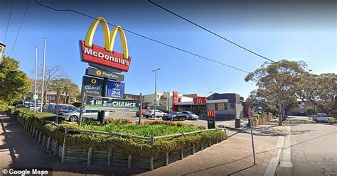 Scott douglas mcdonald (born 21 august 1983) is an australian professional footballer, who plays for western sydney wanderers. Prime Minister Scott Morrison addresses rumours he soiled ...