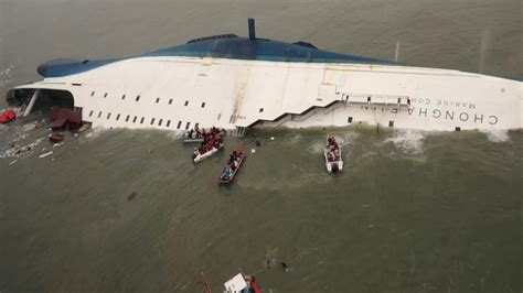In Ferry Deaths A South Korean Tycoons Downfall The New York Times