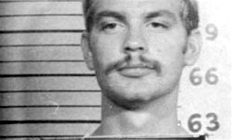 ¿Quién fue Jeffrey Dahmer, el asesino en serie de Netflix? - Zeleb