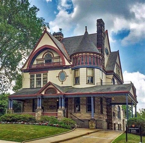 How to remodel > victorian houses > victorian decor. Rotunda Victorian Houses : Stairs and Rotunda | The ...