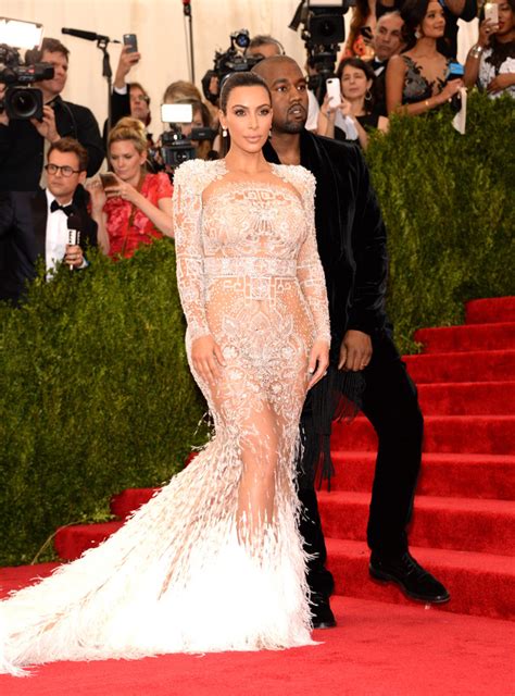 Kim Kardashian Wears Nearly Naked Gown To The 2015 Met Gala Attends