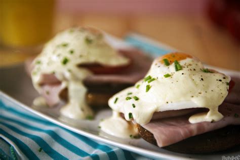 Quick & Easy Eggs Benedict for Two | Recipe | Easy eggs benedict, Eggs benedict, Hard eggs