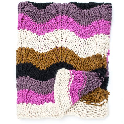 Free Easy Bernat Big Waves Throw Knit Pattern Yarnspirations Blanket Knitting Patterns