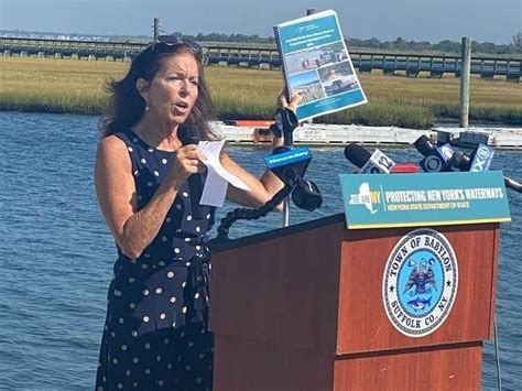 South Shore Estuary Reserve Plan Spotlights Water Quality Resiliency
