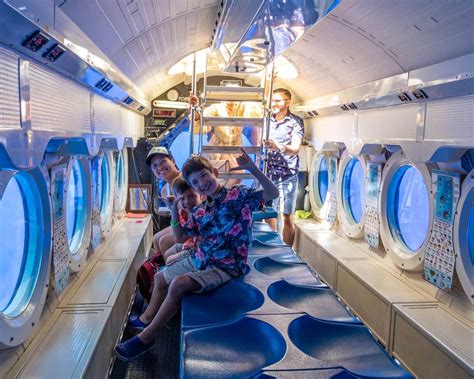 Top Tips To Experience The Maui Submarine Tour In Lahaina Adventure Family Travel Wandering