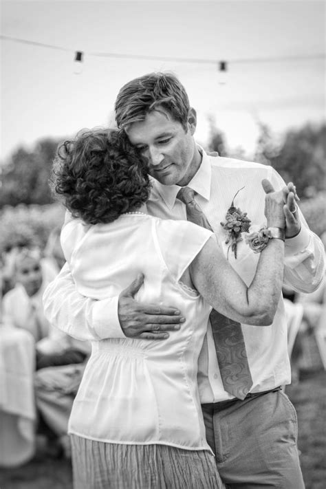 Tender Mother Son Wedding Photos That Will Make You Grateful For Mom