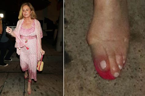 Kathy Hiltons Shoes Look Super Painful And More Star Snaps Page Six