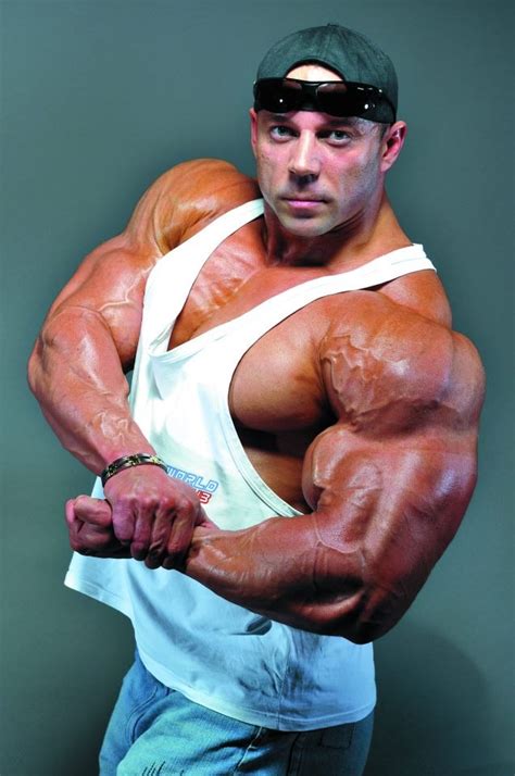 Muscle Lover Alexey Shabunya