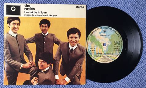 The Rutles Eric Idle And Neil Innes I Must Be 399821328 ᐈ Köp På