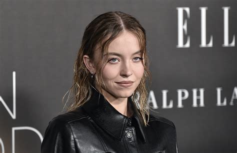 Sydney Sweeney Says Her Dad Refuses To Watch Euphoria Because Hes A