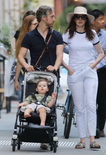 Anne Hathaways Son Jonathan Rosebanks Shulman Is Growing Up In Luxury