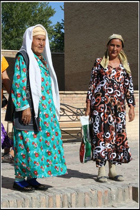 Uzbekistan Traditional Outfits Uzbekistan Central Asia