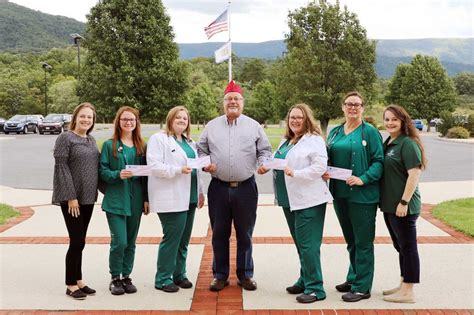 40 And 8 Voiture 1623 Presents Scholarships To Eastern Nursing Students