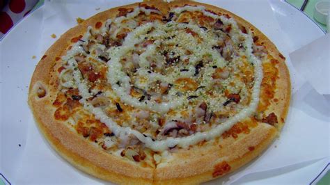 Keuze uit calzone pizza's, zelf samenstellen, bijgerechten, ben & jerry's 100ml of ben & jerry's 500ml. Napoli Pizza & Fried Chicken,Kaohsiung,Taiwan(Part-1) 高雄 ...