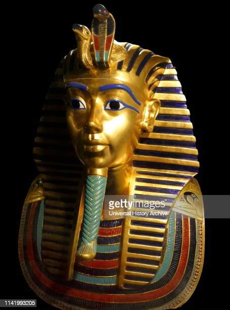 King Tut Mask Photos And Premium High Res Pictures Getty Images